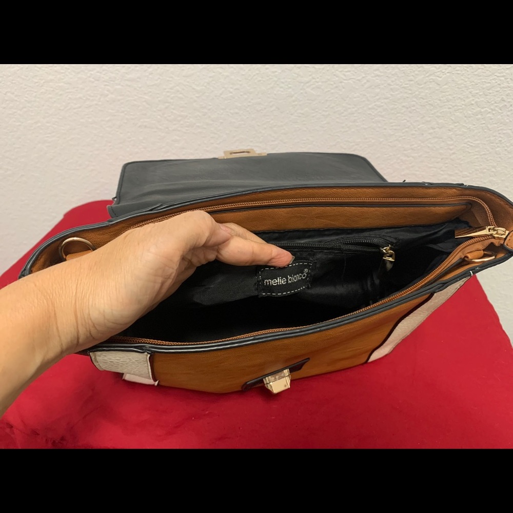 Hand bag - Picture 3 of 3